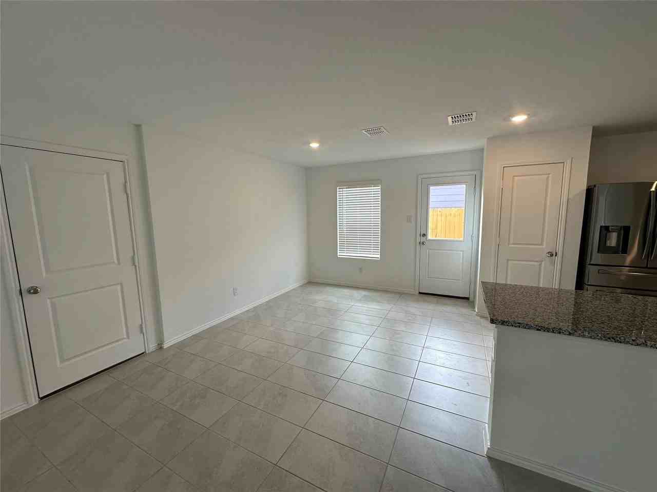 937 Mountain Laurel Rd - Photo 5 of 19