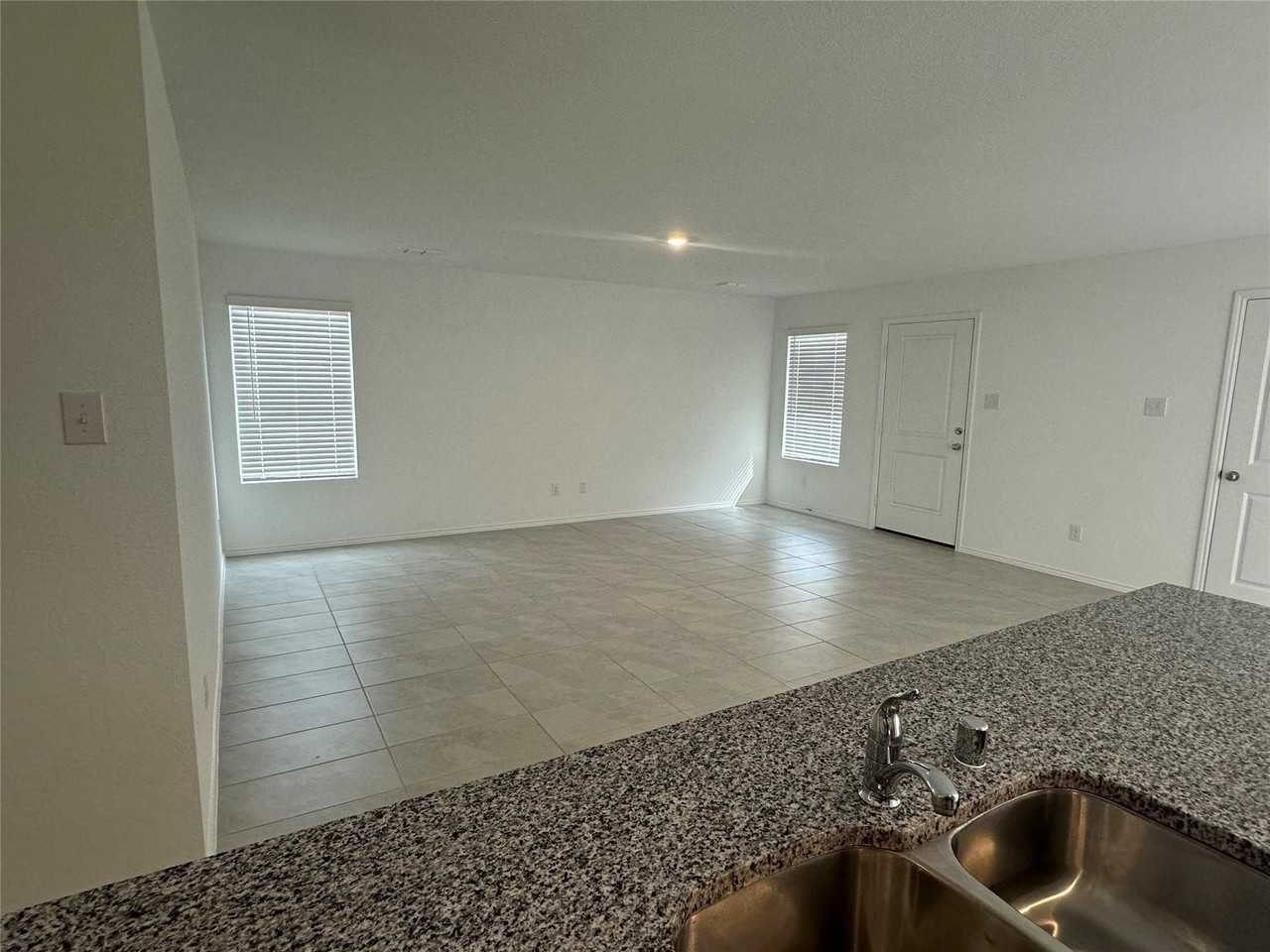 937 Mountain Laurel Rd - Photo 7 of 19