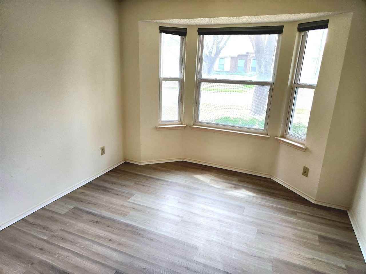 4346 Briar Hill Dr - Photo 5 of 11