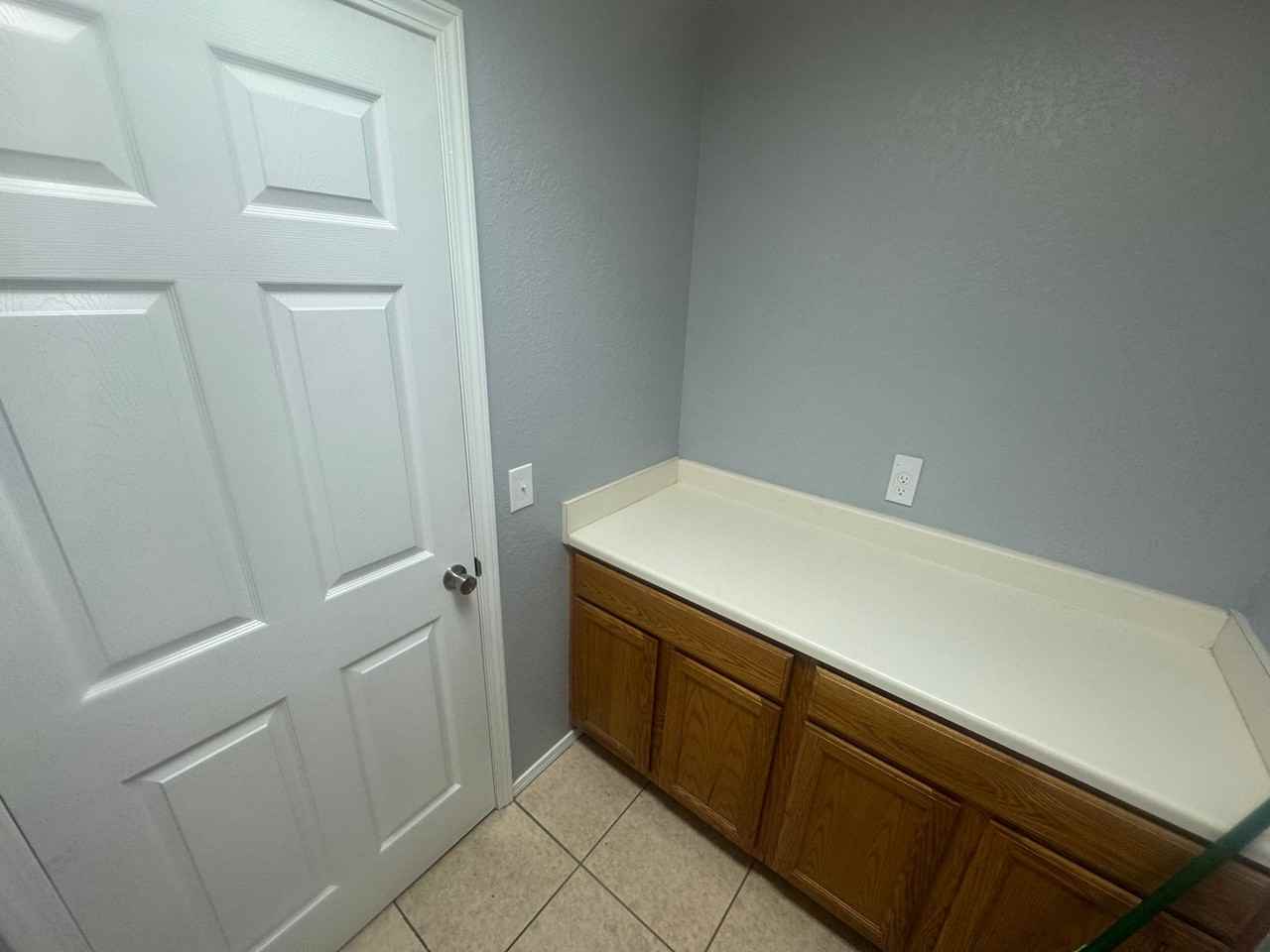 1810 S Westridge St #2 - Photo 3 of 20