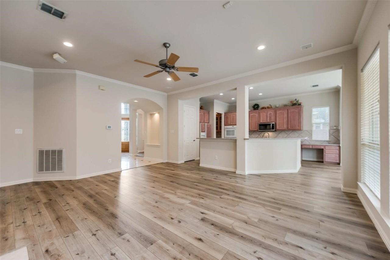 577 Indian Rock Dr - Photo 5 of 29