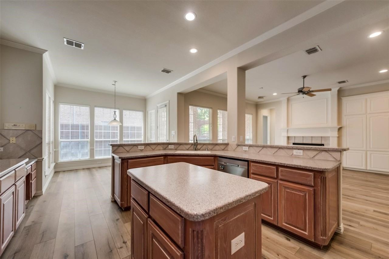 577 Indian Rock Dr - Photo 6 of 29