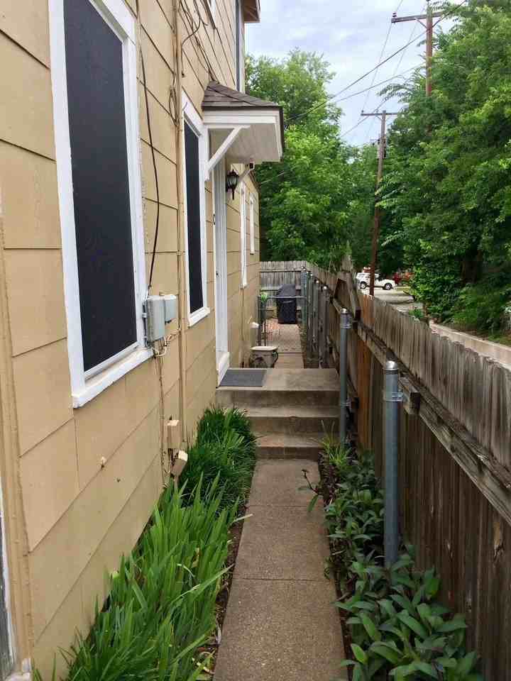 3012 Mcpherson Ave #C - Photo 2 of 16