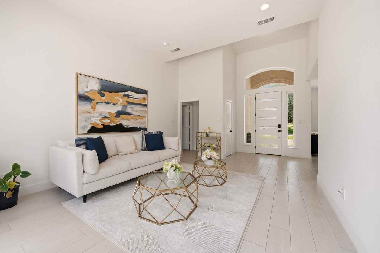 4805 Mill Creek Dr - Photo 7 of 39