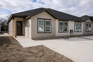 featured image of 382 N Dallas St