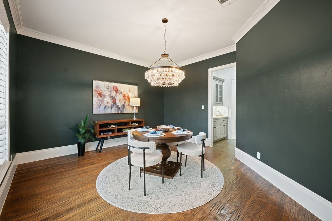 5504 Lake Geneva Ct - Photo 7 of 36