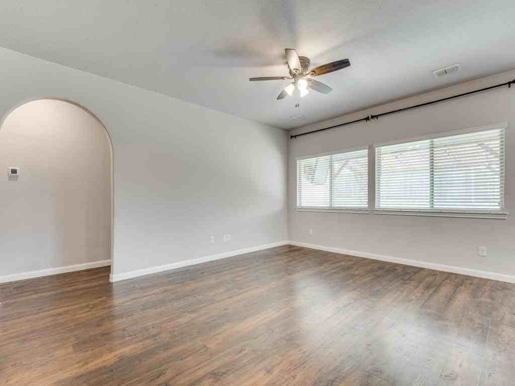 1236 Rosebush Rd - Photo 6 of 26