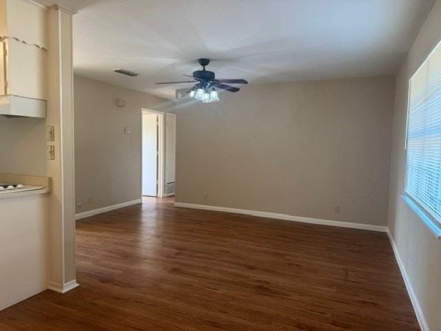 111 Freeman St - Photo 3 of 23