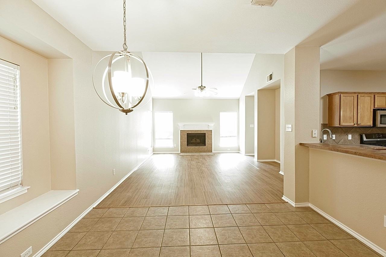 1201 Rain Fern Dr - Photo 2 of 40