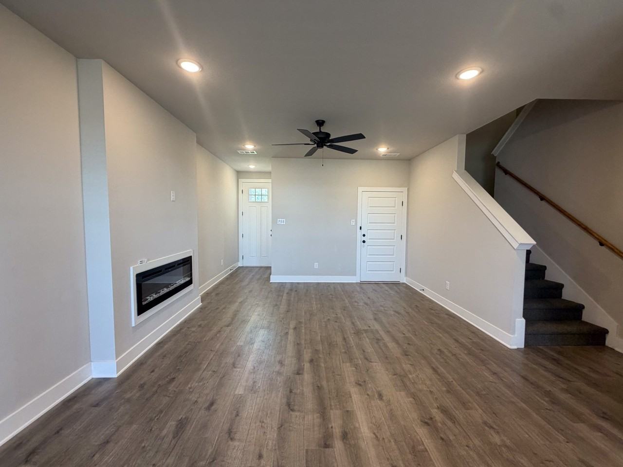 920 Cooksey Ct #B - Photo 6 of 24