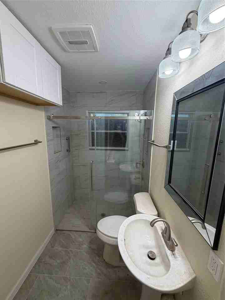 628 Cedar Dr - Photo 6 of 10