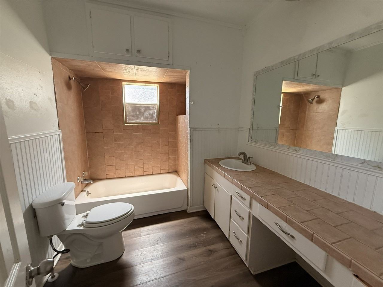 405 W Chandler St - Photo 4 of 9
