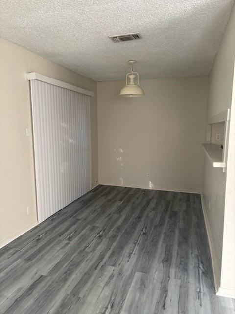 2805 Woodmont Trl - Photo 7 of 12