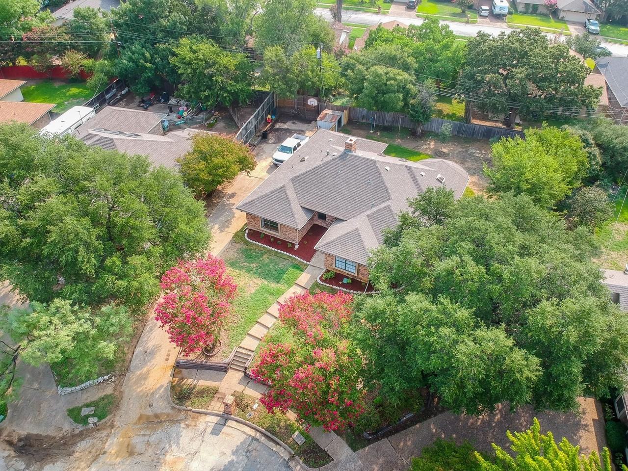 500 Cross Bend Ct - Photo 6 of 39