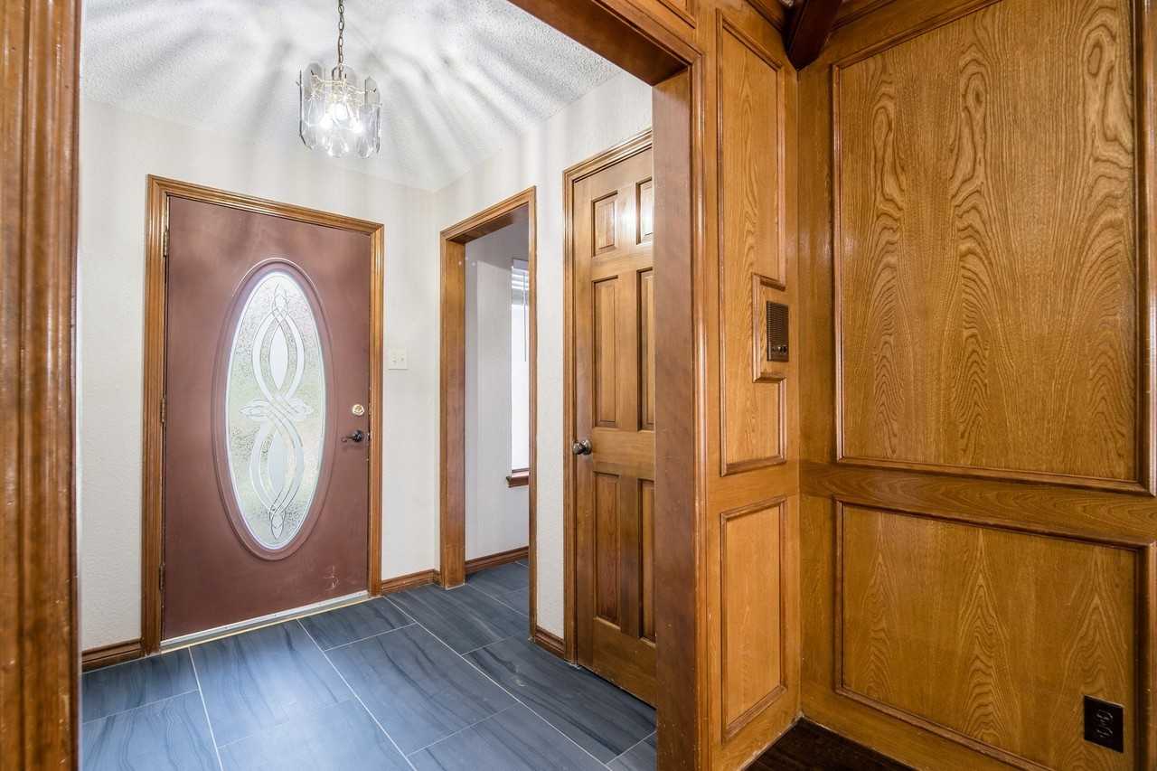 500 Cross Bend Ct - Photo 7 of 39