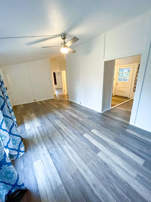 118 1/2 Sebrell Ave - Photo 3 of 13
