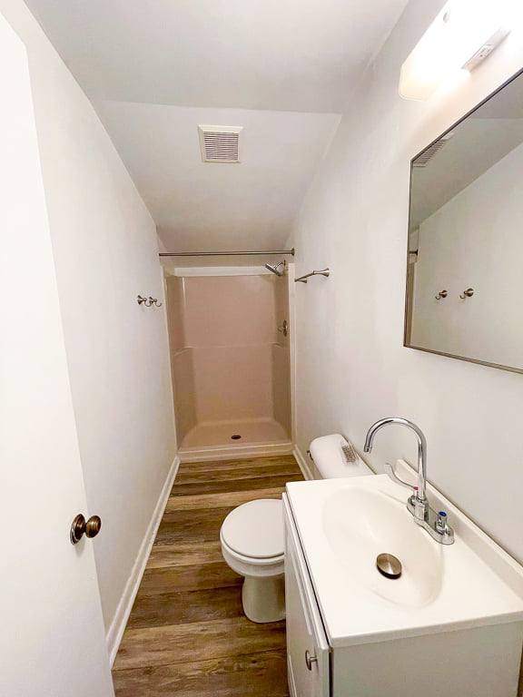 118 1/2 Sebrell Ave - Photo 7 of 13