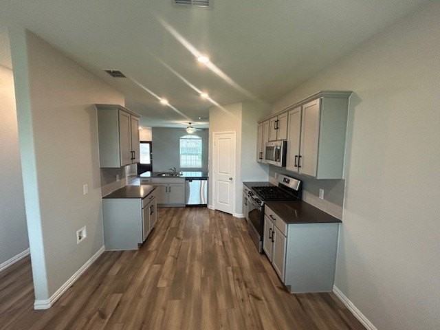 1509 Helmoken Falls Dr - Photo 3 of 16
