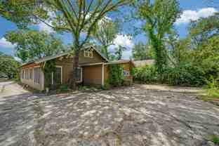 904 W Hickory St #B - Photo 1 of 1