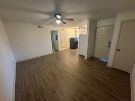 7300 Comanche Trl #5 - Photo 1 of 1