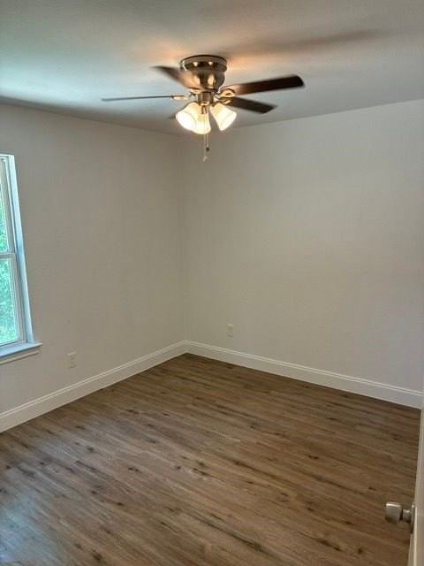 1702 Clark St - Photo 6 of 10