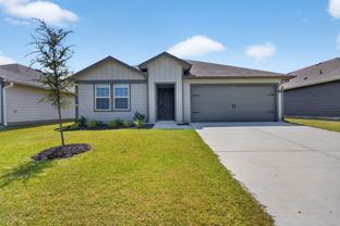149 Boxwood Dr - Photo 1 of 1