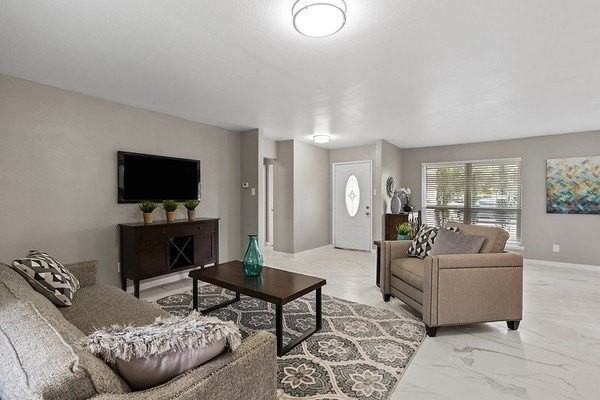3451 Morningstar Ln - Photo 4 of 28