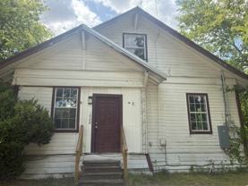 1920 Johnson St - Photo 1 of 1