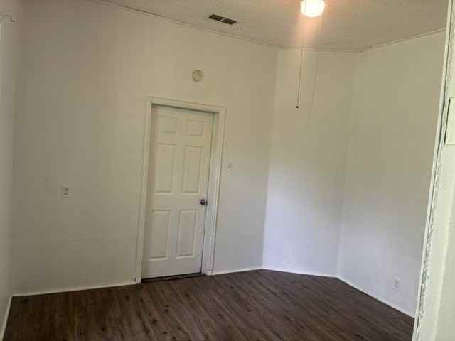 1920 Johnson St - Photo 5 of 11
