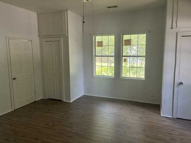 1920 Johnson St - Photo 6 of 11
