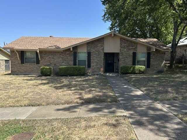 1441 Quartet Dr