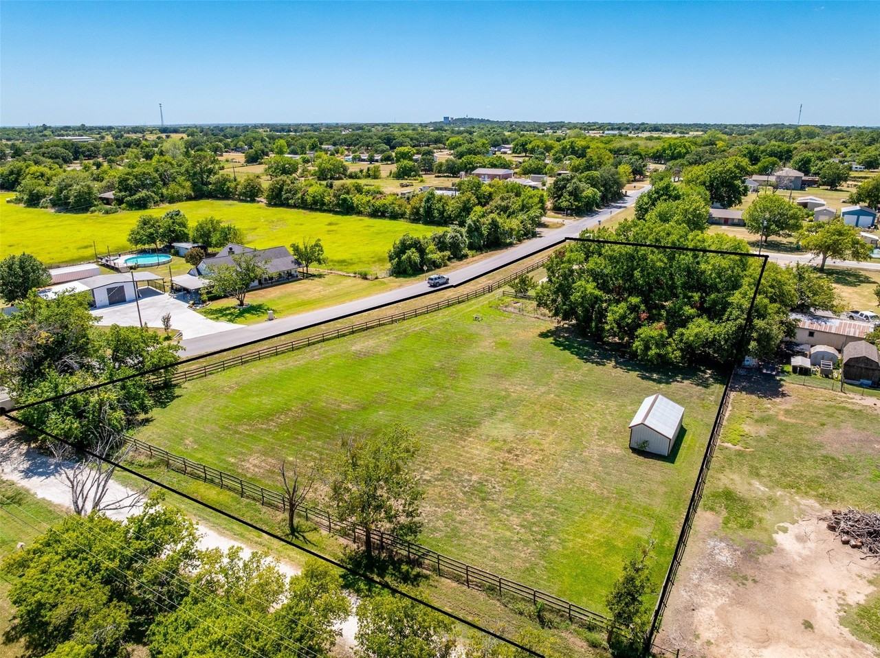 800 Oak Lane Dr - Photo 2 of 25
