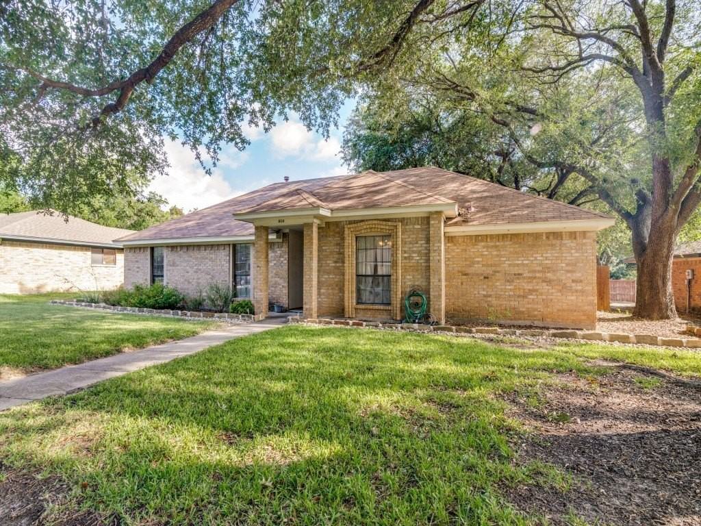 5114 Vera Cruz Dr - Photo 2 of 25