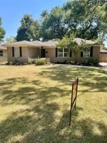 605 Devonshire Dr - Photo 1 of 1