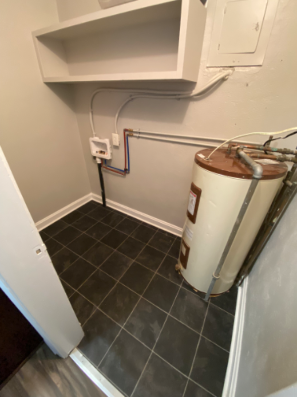 601 Cedar St #4D - Photo 6 of 15