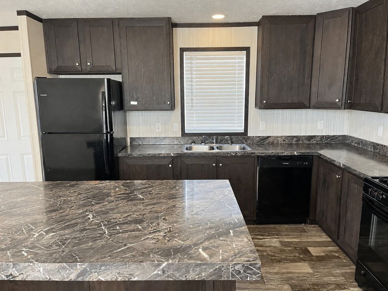 40 Parakeet Hill Dr #175 - Photo 4 of 10