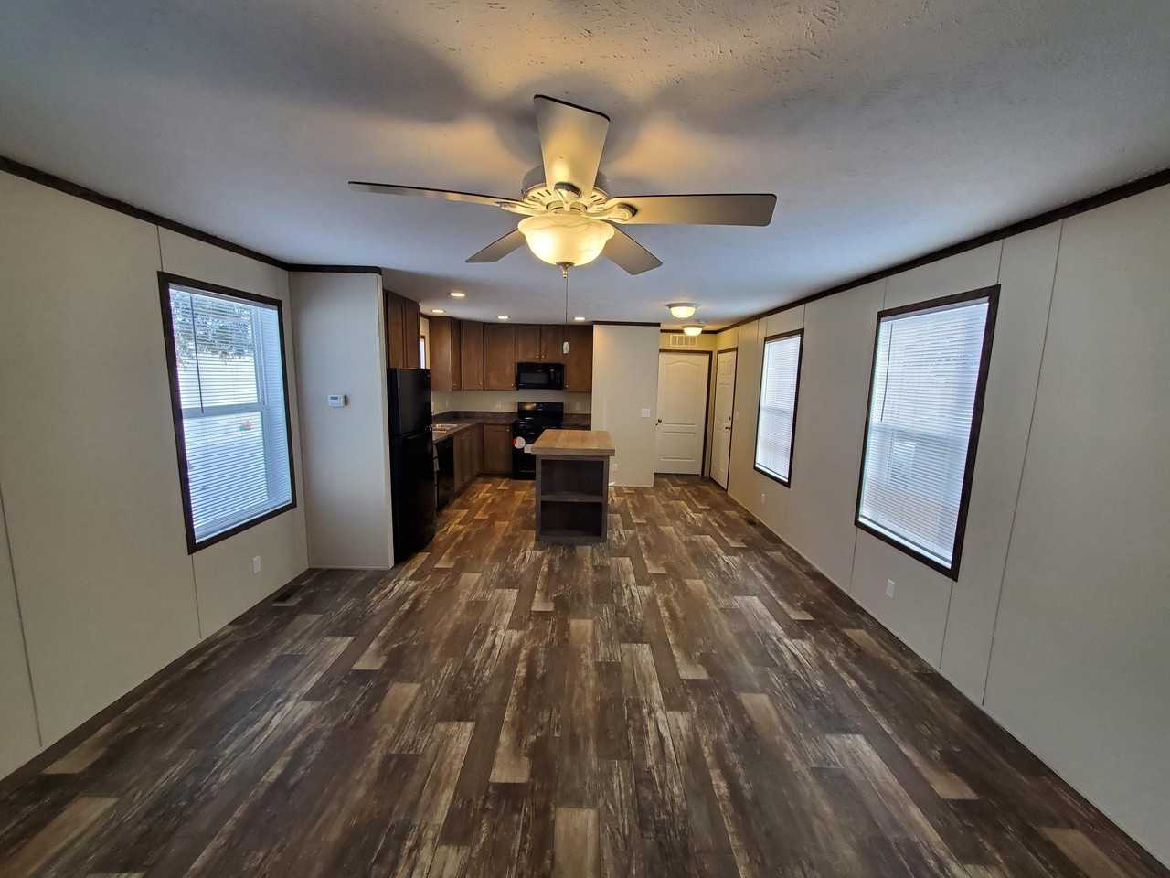 23 Starling Hill Dr #268 - Photo 3 of 11