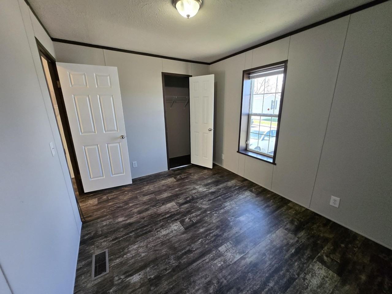 6045 Frederick St #51 - Photo 7 of 17