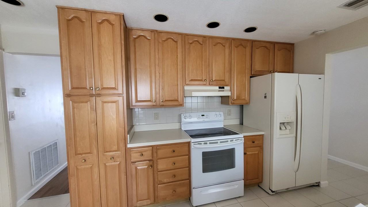 6781 298th Ave N - Photo 2 of 17
