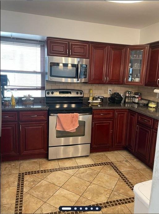 72 Slocum Ave #1 - Photo 6 of 6