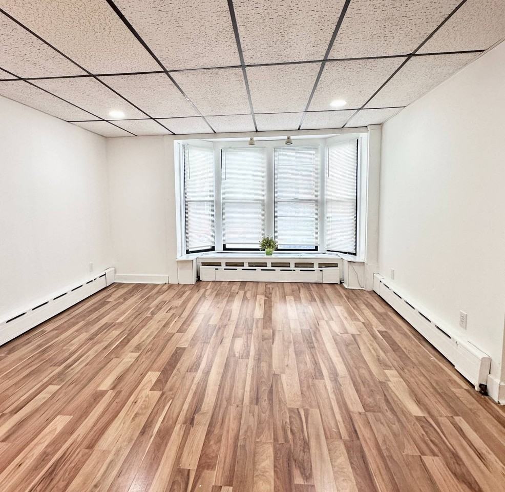 34 Washington St #1 - Photo 5 of 19