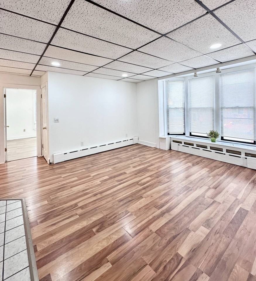34 Washington St #1 - Photo 7 of 19