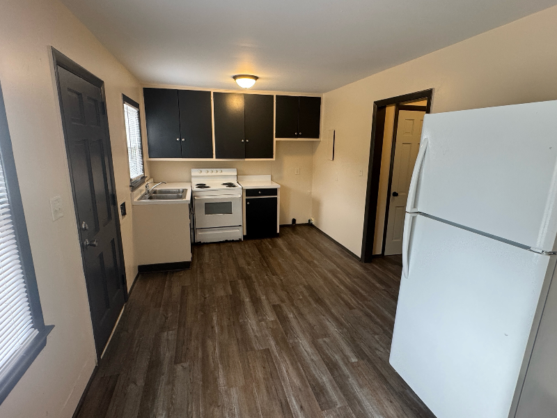 233 Shelly St #3 - Photo 2 of 14