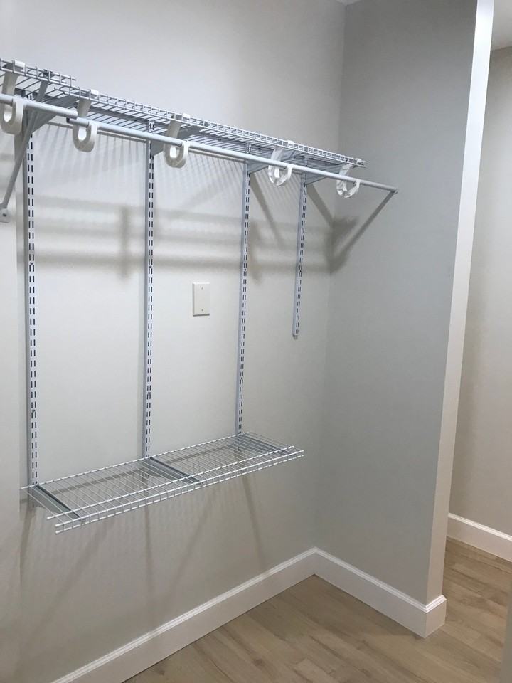 1915 5th Ave - Photo 4 of 12