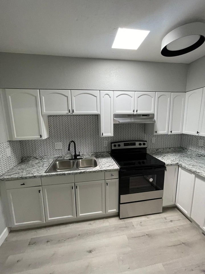 3455 E Pima St #3455 - Photo 7 of 20