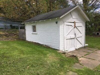 1424 17th NW St - Photo 2 of 11
