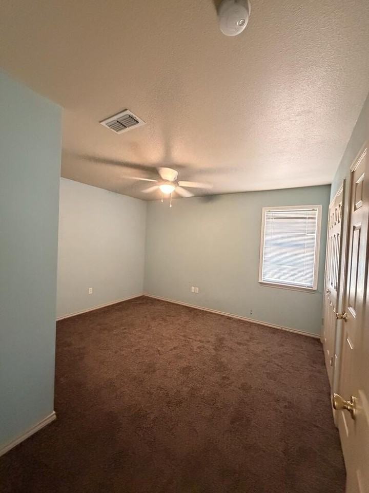 1211 Santa Rosa Ave - Photo 5 of 10