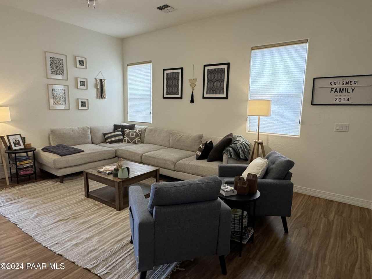 5765 N Thornberry Dr - Photo 5 of 26