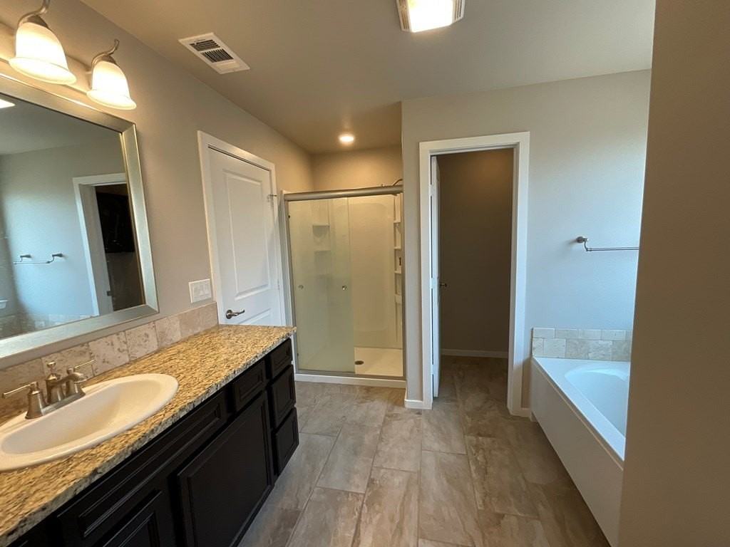 2512 Outlaw Ct - Photo 7 of 30
