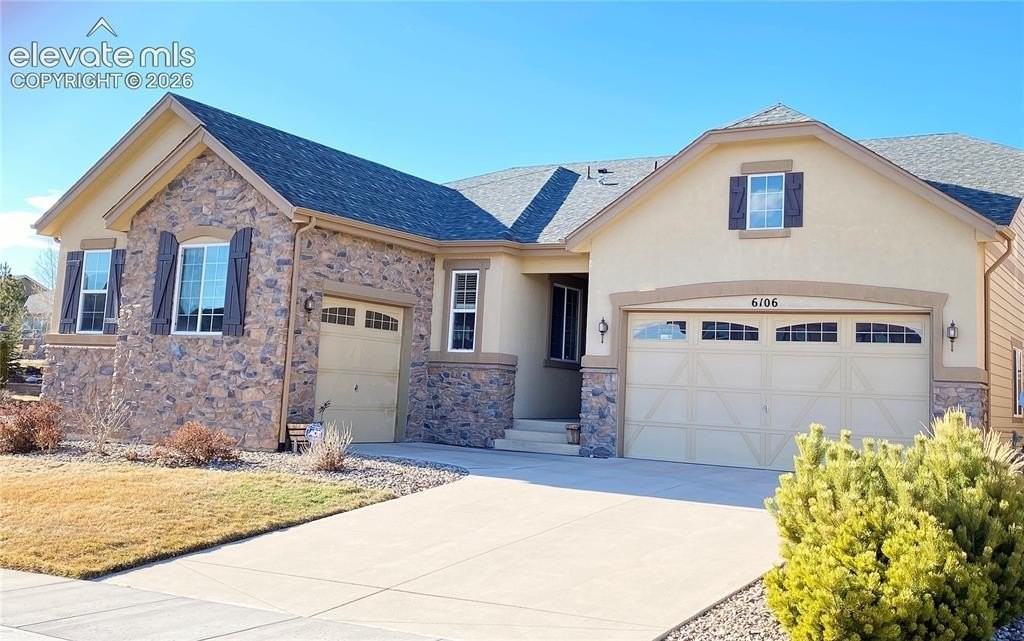 6106 Wolf Village Dr - Photo 2 of 32